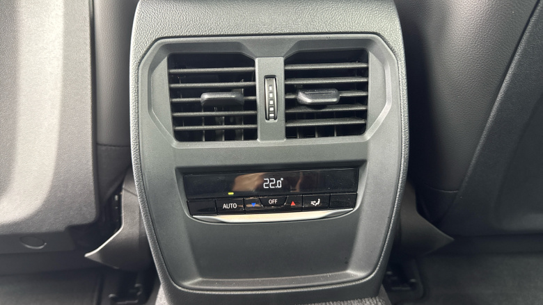 BMW 4 Series 420i xDrive M Sport 2dr Step Auto Petrol Coupe